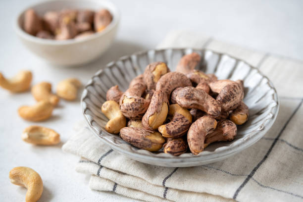 Roasted Cashew With Skin