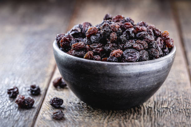 Black Raisin With Seed